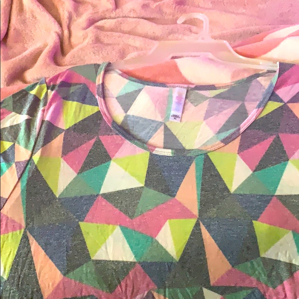 Lularoe perfect t